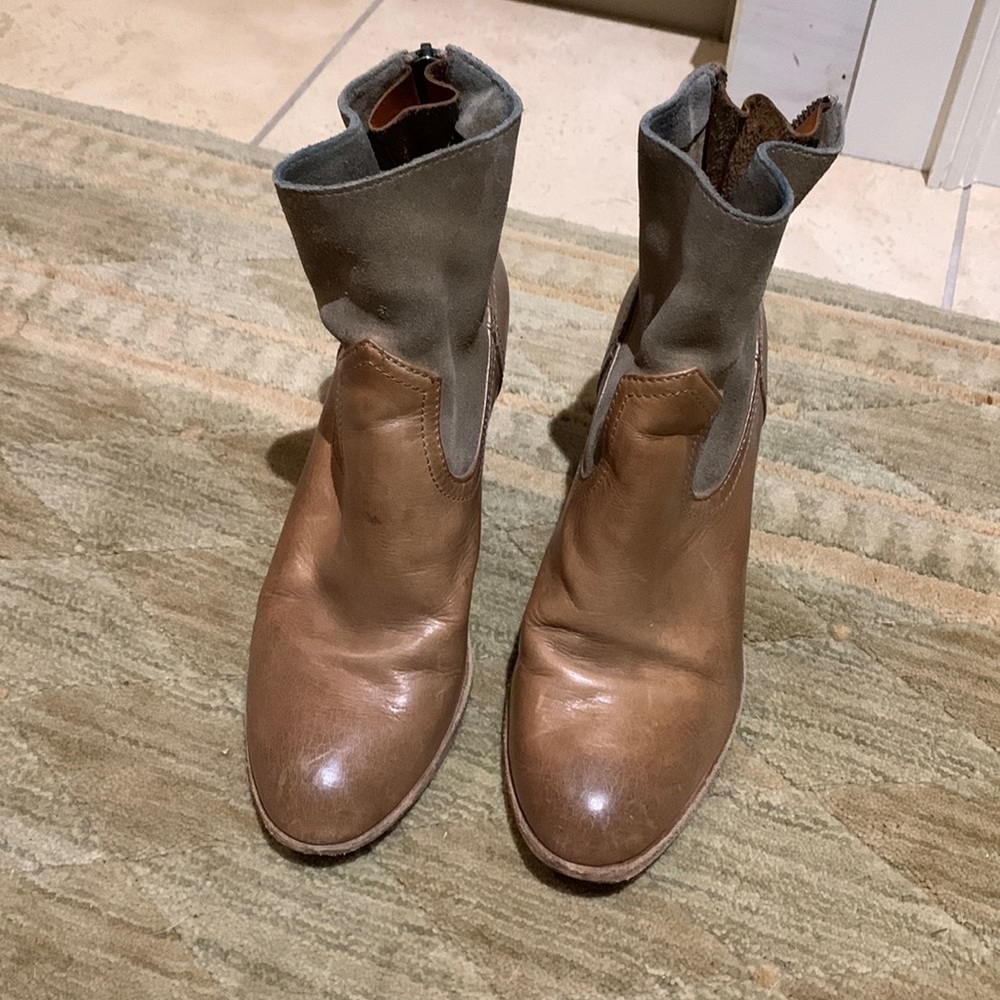 Frye Western Style Cowboy Booties